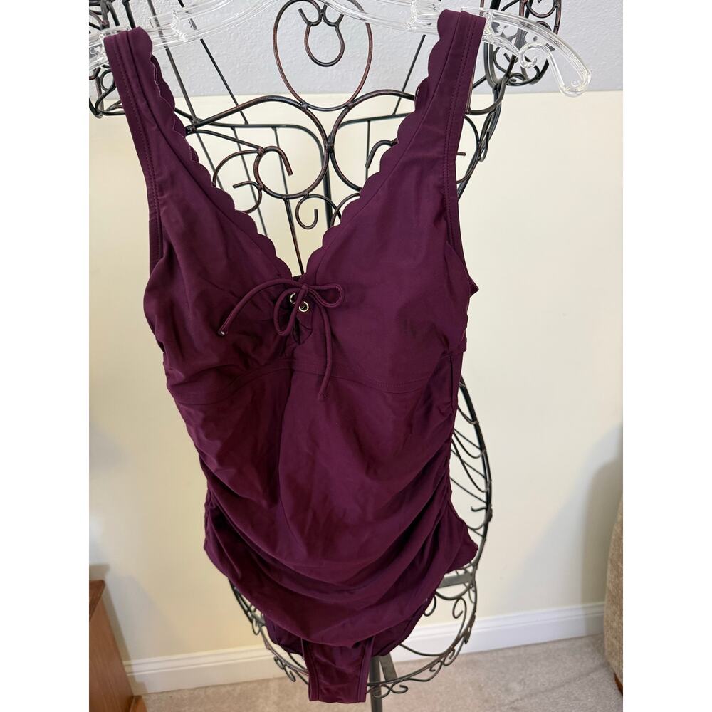 Kona Sol one piece swimsuit size small scalloped deep v neckline plum purple EUC
